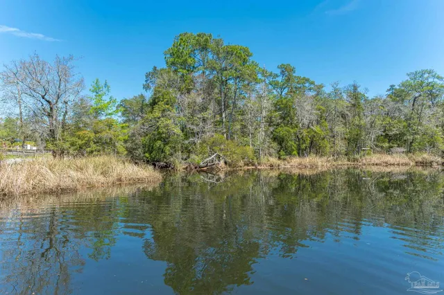 $1,600,000 | 0 Broad Street, Milton, FL 32570