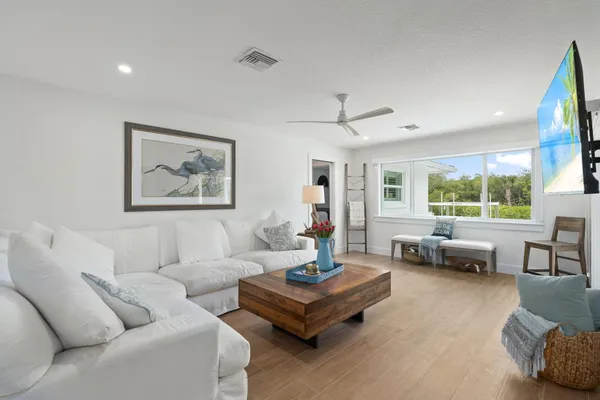 $1,499,000 | 3576 Lucia Drive, Vero Beach, FL 32967