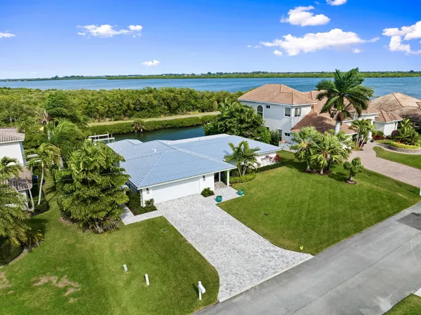 $1,499,000 | 3576 Lucia Drive, Vero Beach, FL 32967