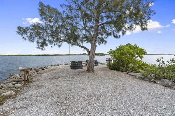 $1,499,000 | 3576 Lucia Drive, Vero Beach, FL 32967