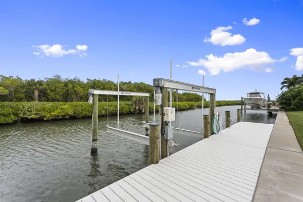 $1,499,000 | 3576 Lucia Drive, Vero Beach, FL 32967