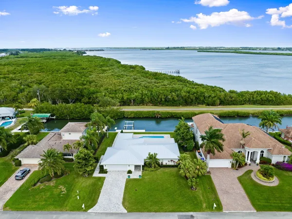 $1,499,000 | 3576 Lucia Drive, Vero Beach, FL 32967