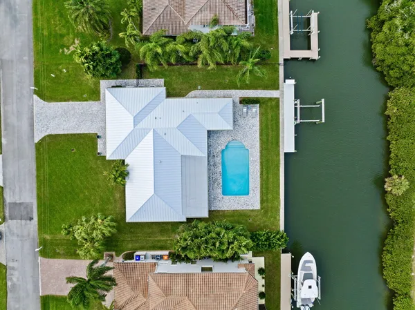 $1,499,000 | 3576 Lucia Drive, Vero Beach, FL 32967