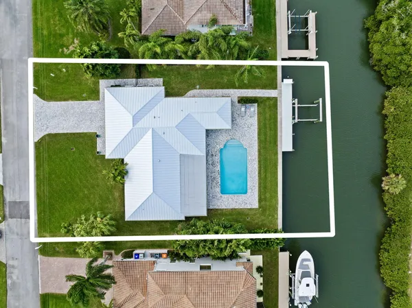 $1,499,000 | 3576 Lucia Drive, Vero Beach, FL 32967
