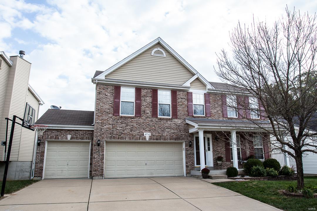 4710 Rutledge Way Drive St. Louis, MO 63129 - Photo 1 of 37 Gallery Image 1