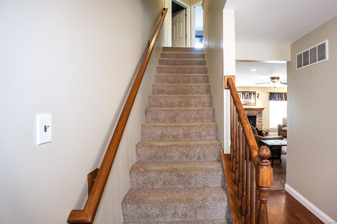 4710 Rutledge Way Drive St. Louis, MO 63129 - Photo 15 of 37 Gallery Image 15
