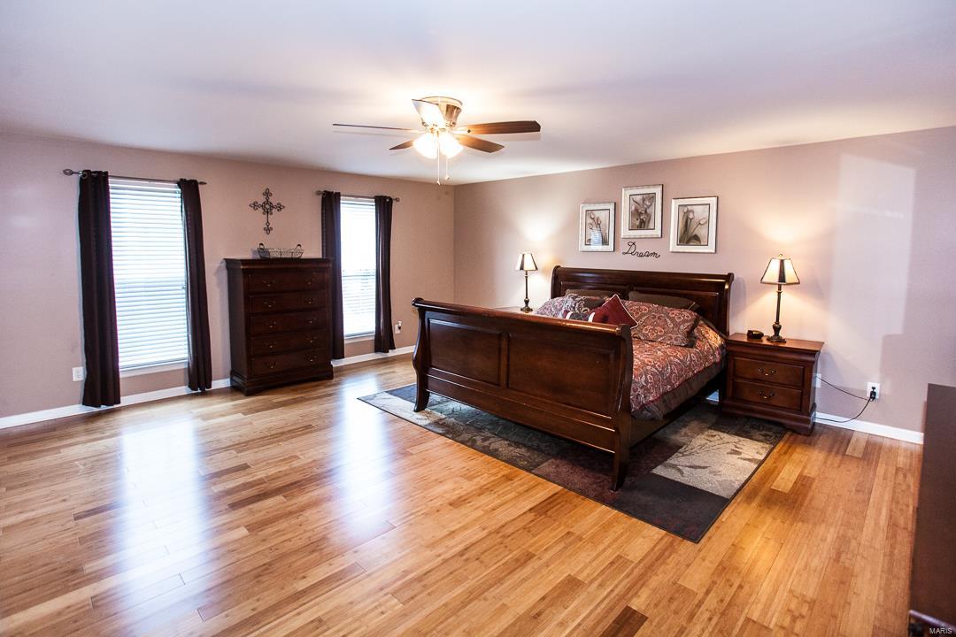 4710 Rutledge Way Drive St. Louis, MO 63129 - Photo 17 of 37 Gallery Image 17