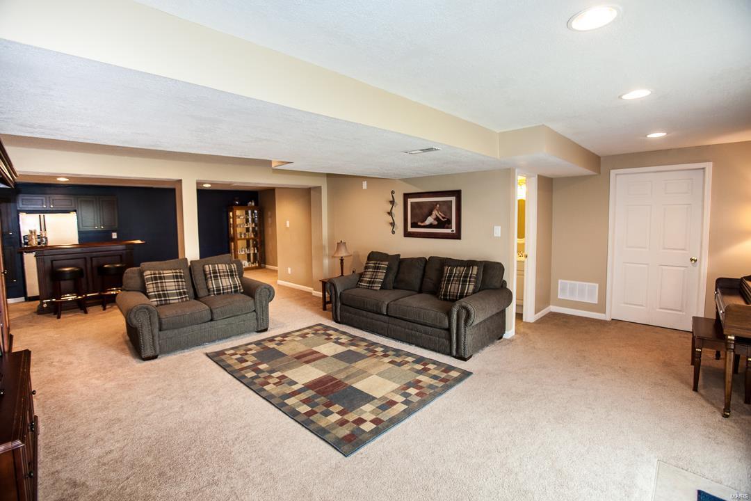 4710 Rutledge Way Drive St. Louis, MO 63129 - Photo 30 of 37 Gallery Image 30