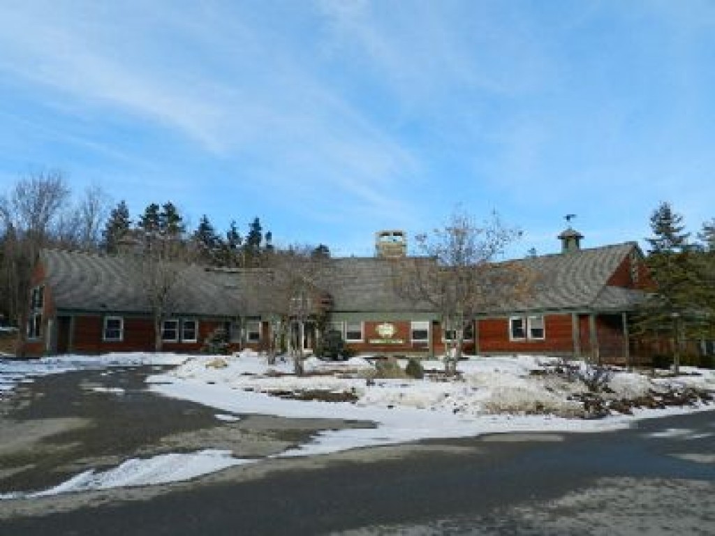 47 B Greenspring Road, Unit 47B West Dover, VT 05356 - Photo 22 of 28 Gallery Image 22