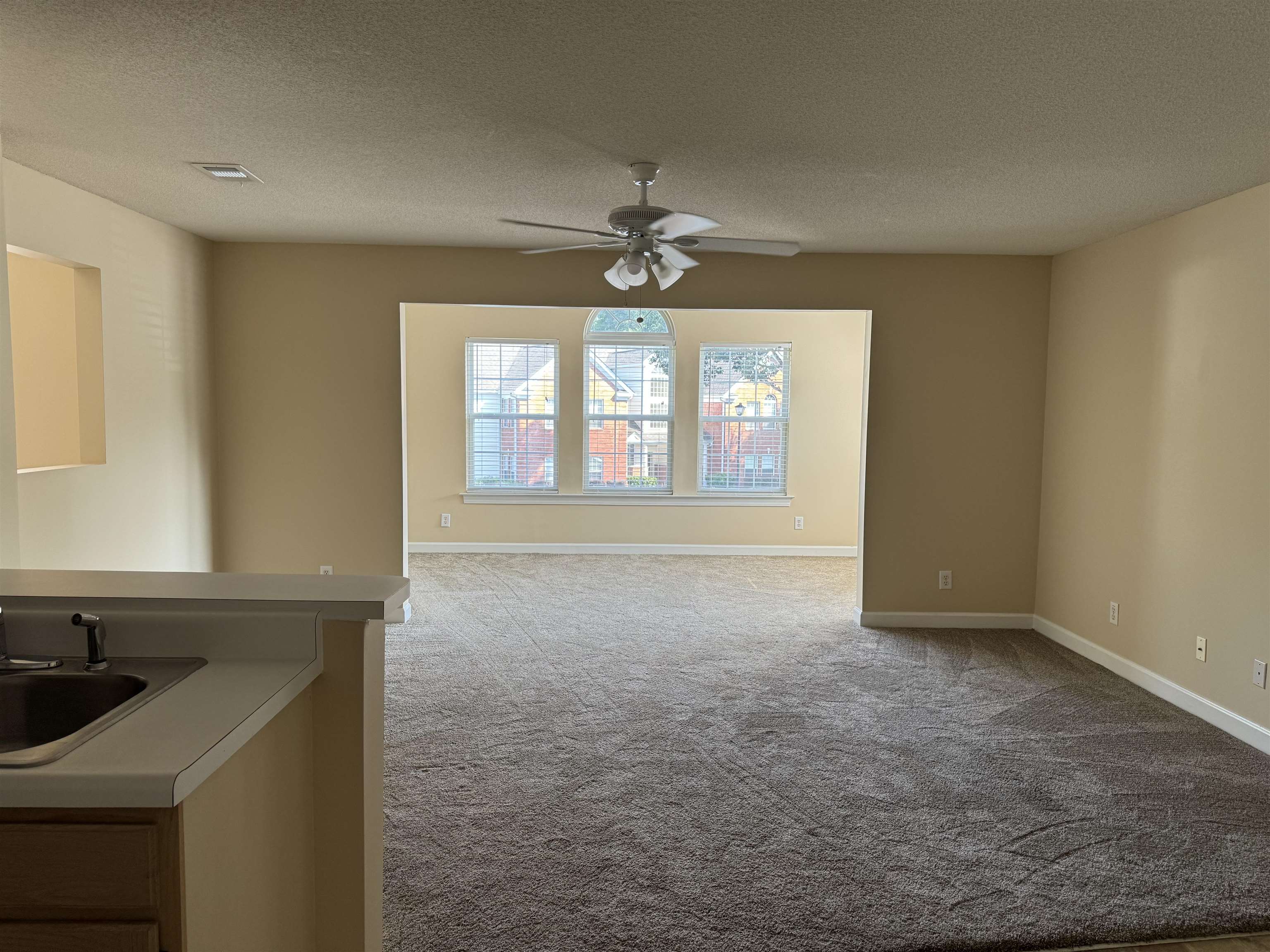 4375 Crepe Myrtle Court, Unit E Murrells Inlet, SC 29576 - Photo 10 of 46