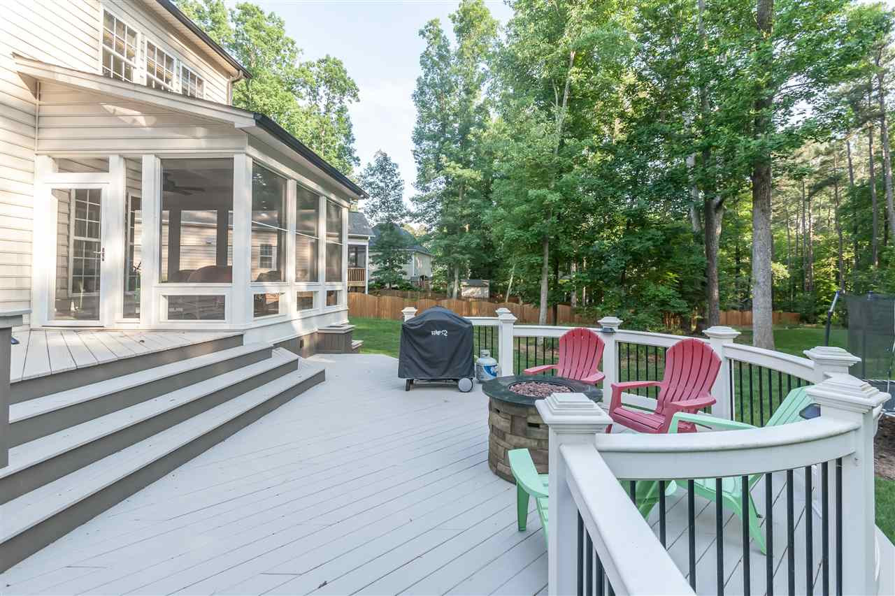 4315 Oakthorne Way Raleigh, NC 27613 - Photo 14 of 15 Photo 14