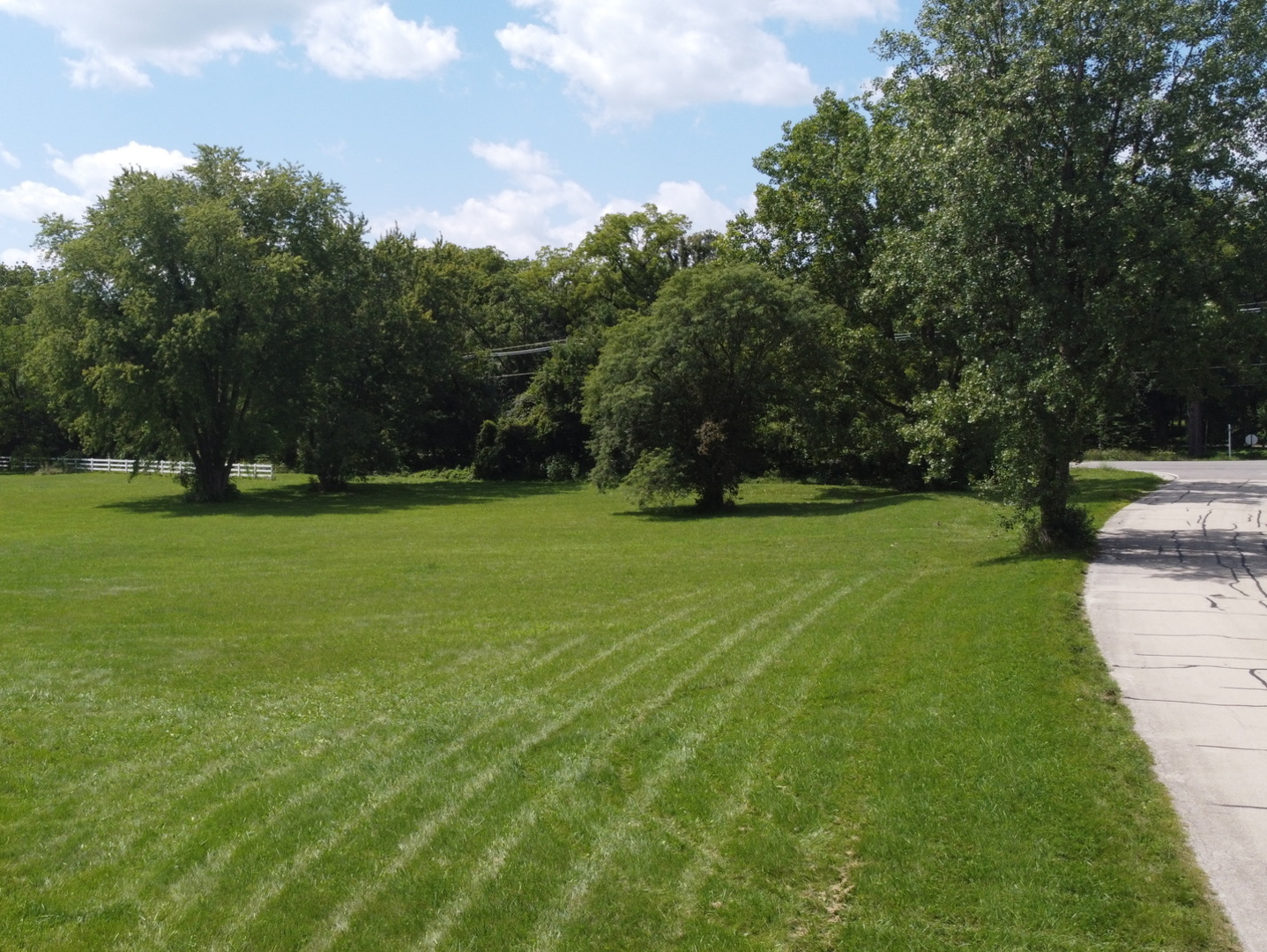Lot 31 Rochefort Lane Wayne, IL 60184 - Photo 3 of 10 Gallery Image 3