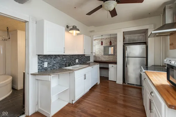 $399,900 | 929 Franklin Street, Columbus, IN 47201