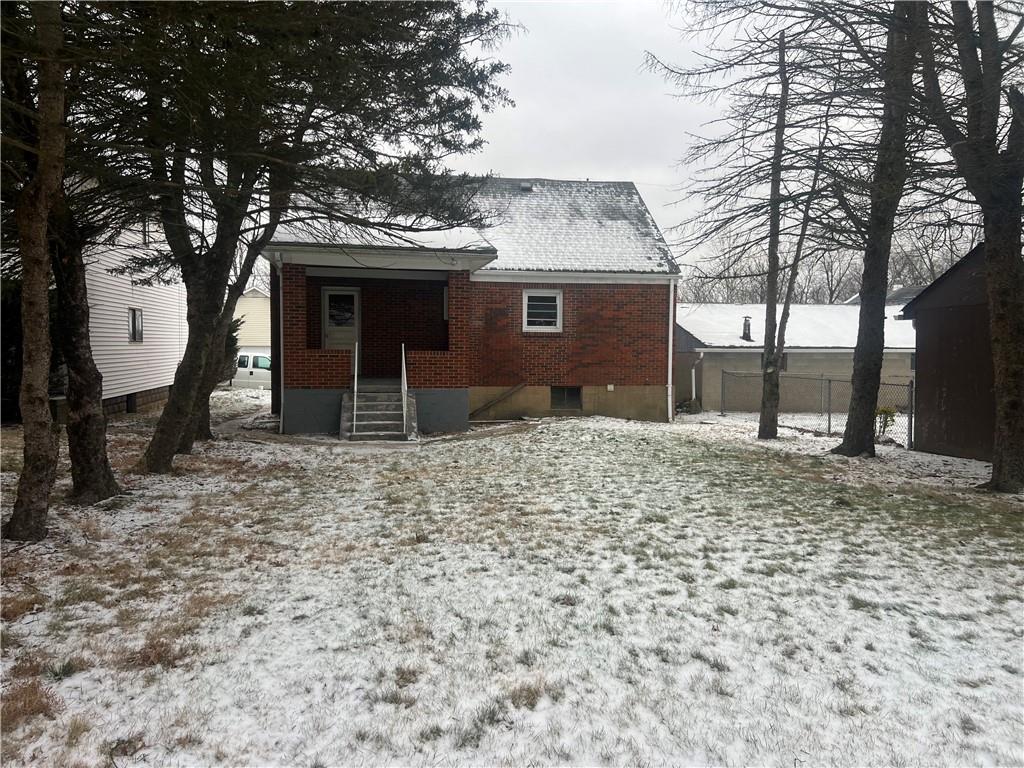 1020 Poe Street Vandergrift, PA 15690 - Photo 2 of 16