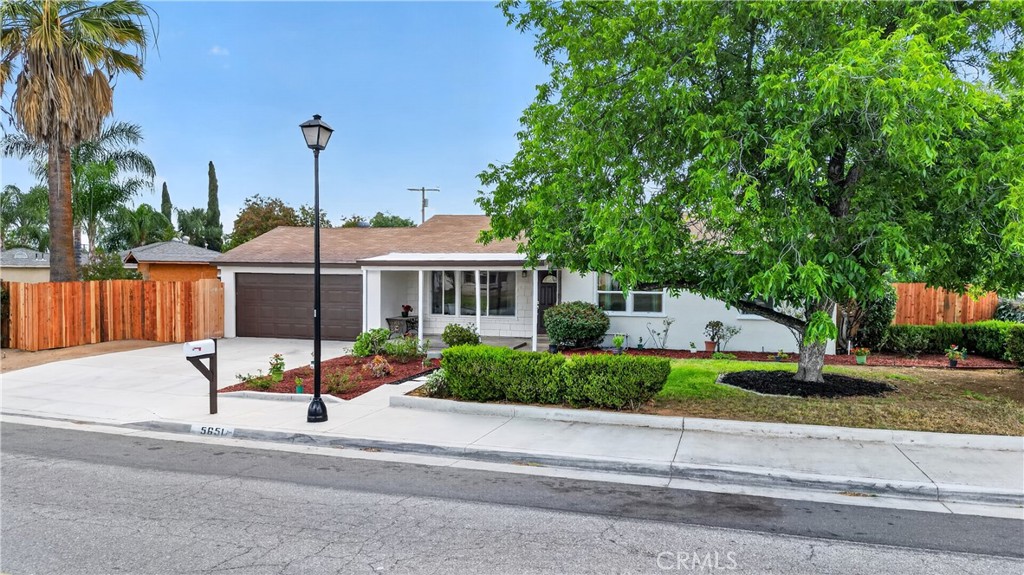 5651 Babb Avenue Riverside, CA 92503 - Photo 3 of 36