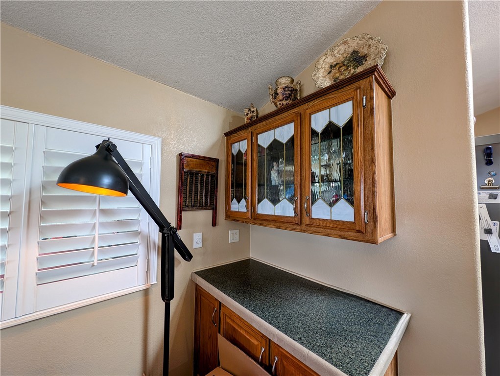 2000 Ramar Road, Unit 281 Bullhead City, AZ 86442 - Photo 14 of 48 Dining Area