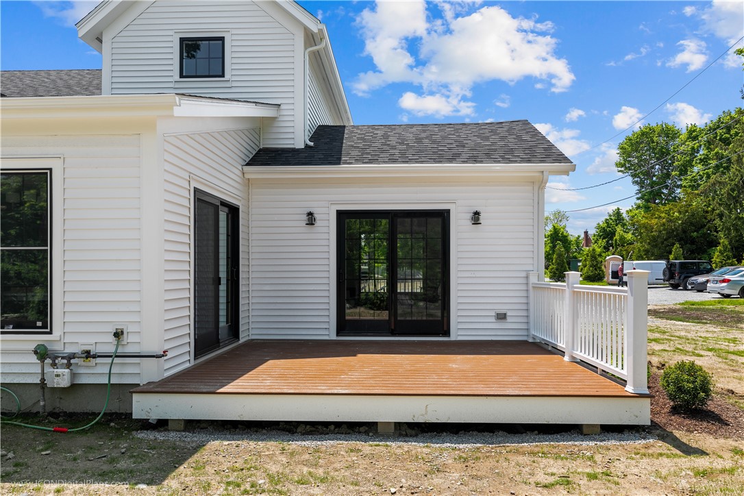 561 Bristol Ferry Road, Unit A Portsmouth, RI 02871 - Photo 45 of 50