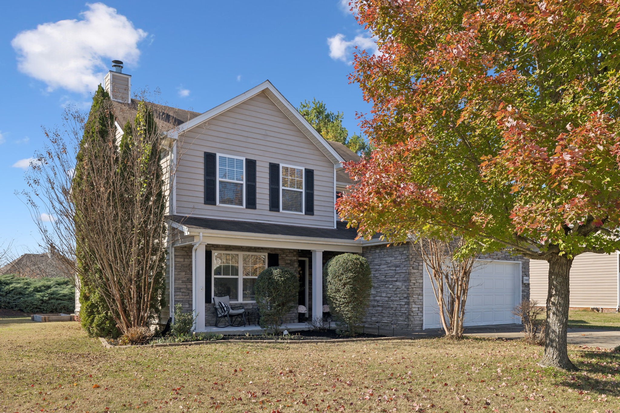 5807 Roxbury Drive Murfreesboro, TN 37128 - Photo 3 of 99 a view of a house with a yard