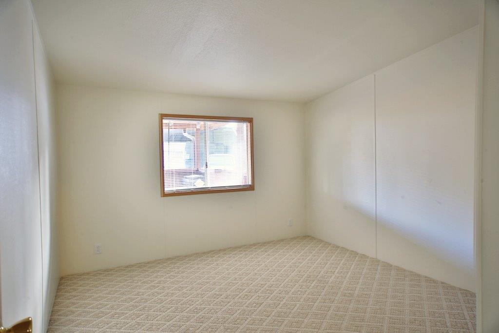 443 Gibson Street Merlin, OR 97532 - Photo 15 of 30 Additional Photo