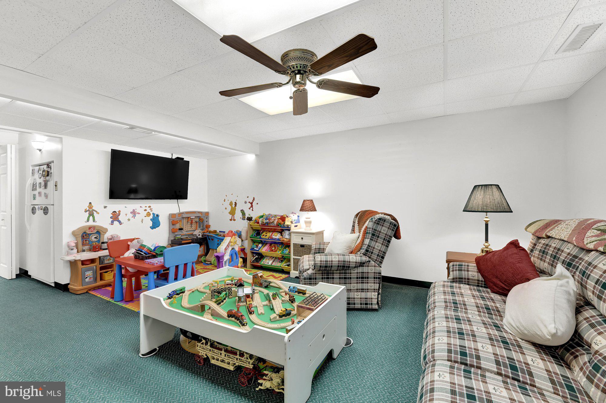 1812 Jackson Road Baltimore, MD 21222 - Photo 21 of 29 Basement / Family Room