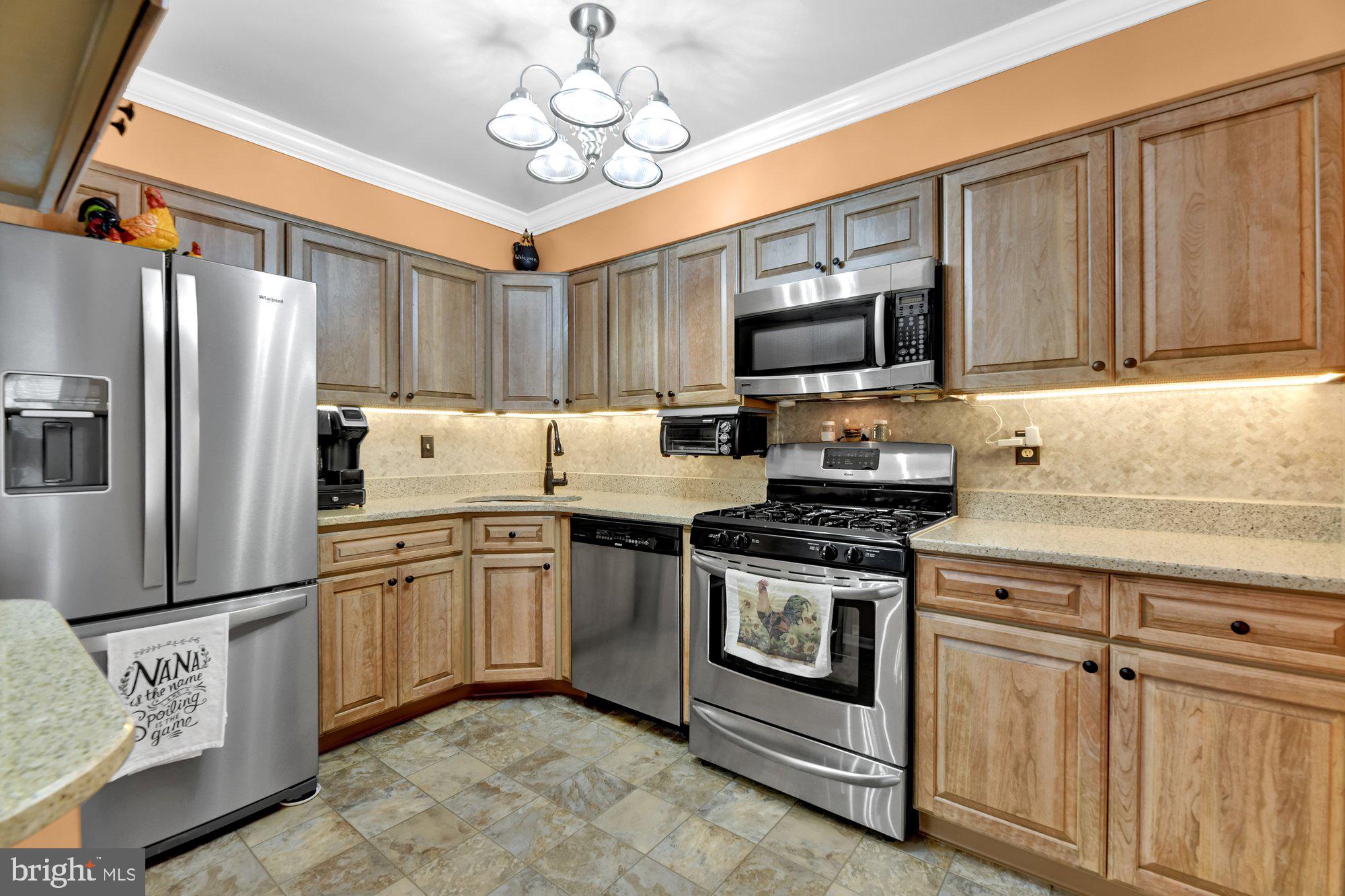 1812 Jackson Road Baltimore, MD 21222 - Photo 10 of 29