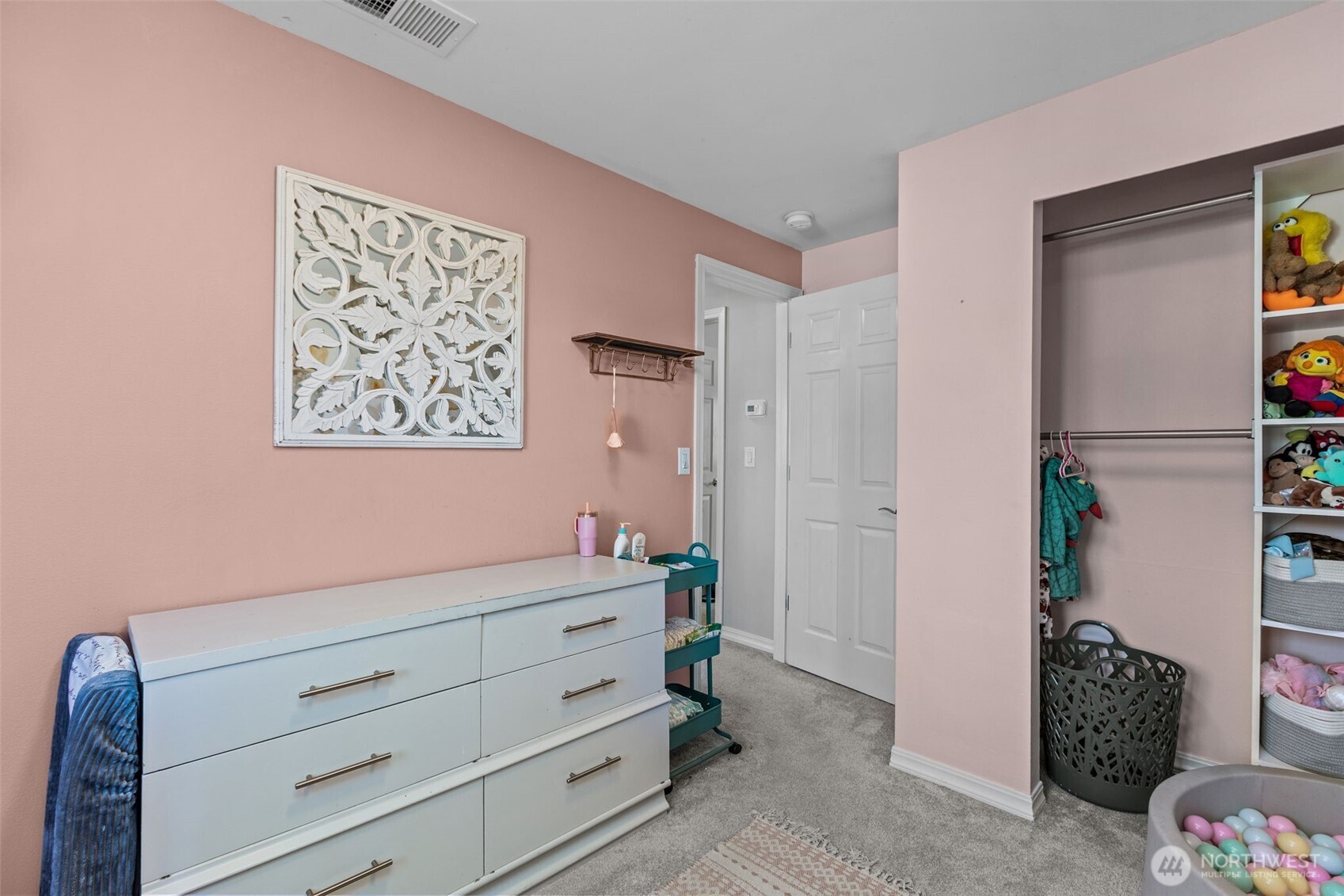 20911 Ronning Road Arlington, WA 98223 - Photo 22 of 40 a room with toys and dresser