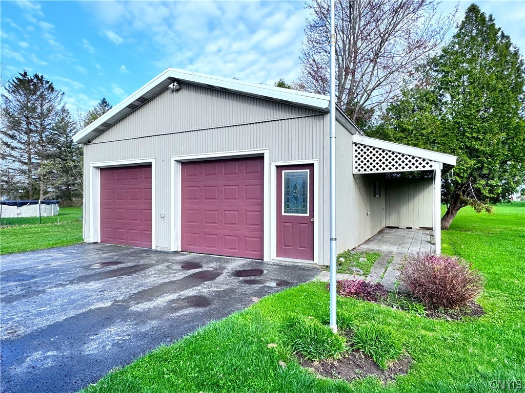 6767 Butts Road Rome, NY 13440 - Photo 5 of 48