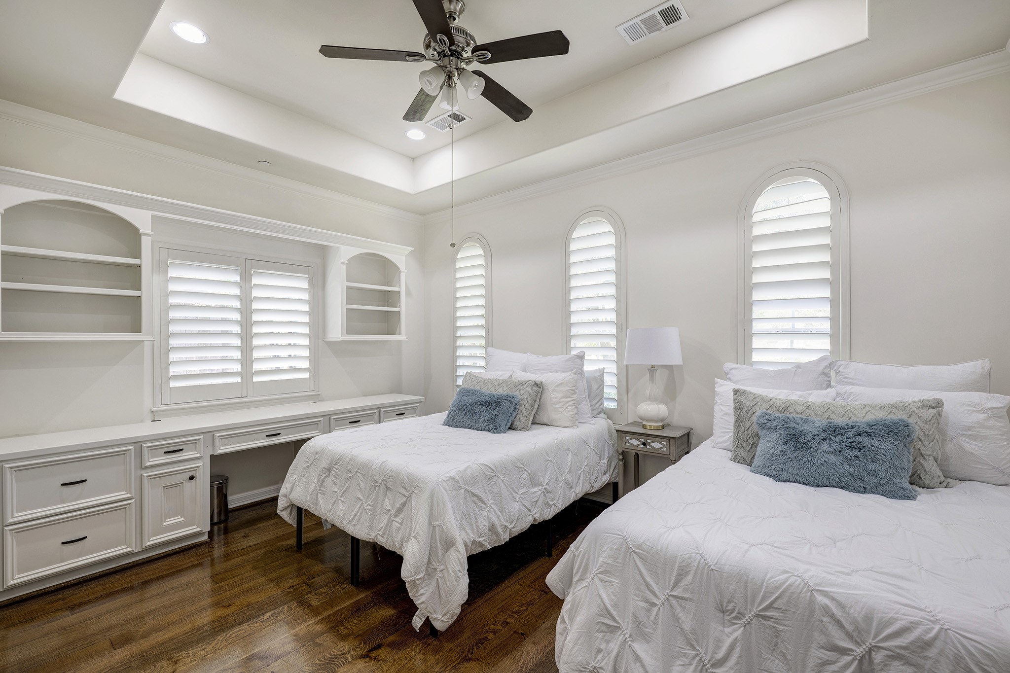 1324 Bingle Road Spring Valley Village, TX 77055 - Photo 15 of 22