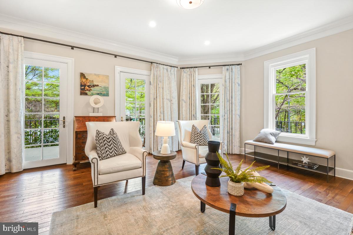 2021 Klingle Road Northwest Washington, DC 20010 - Photo 14 of 52 Gallery Image 14