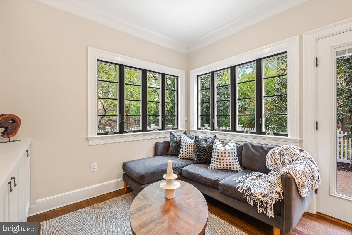 2021 Klingle Road Northwest Washington, DC 20010 - Photo 27 of 52 Gallery Image 27