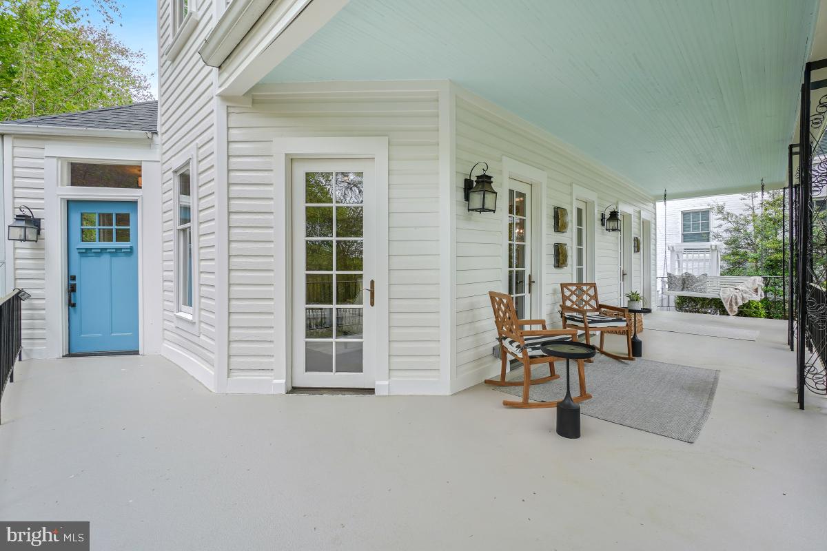 2021 Klingle Road Northwest Washington, DC 20010 - Photo 4 of 52 Gallery Image 4