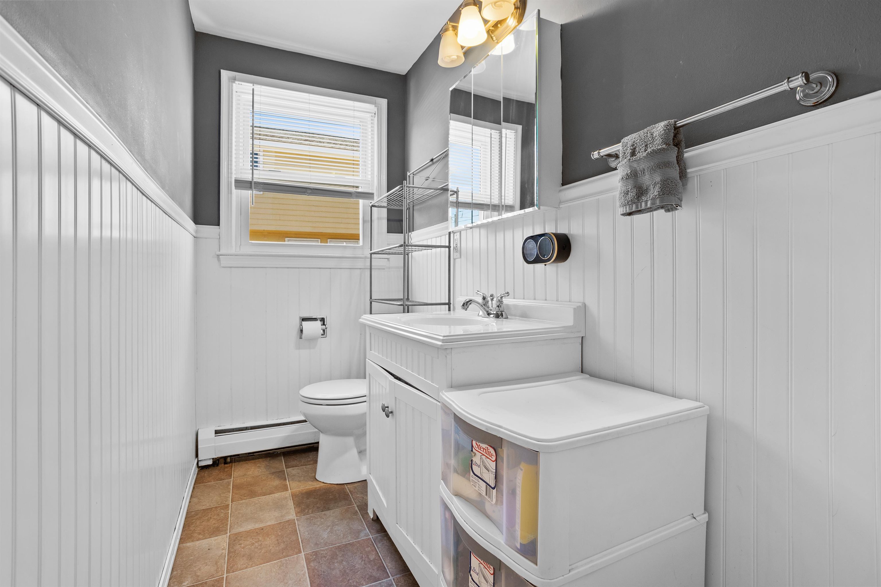 69 Caldwell Road, Unit A Nashua, NH 03060 - Photo 4 of 25 Gallery Image 4