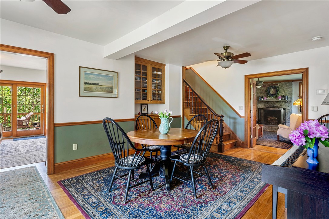 201 Paradise Avenue Middletown, RI 02842 - Photo 17 of 48