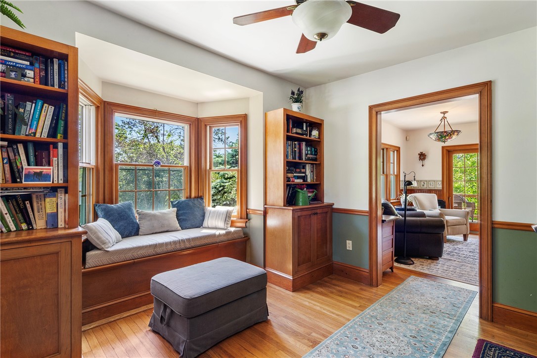 201 Paradise Avenue Middletown, RI 02842 - Photo 19 of 48