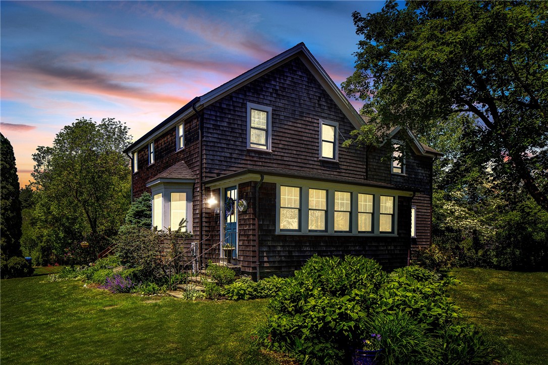 201 Paradise Avenue Middletown, RI 02842 - Photo 2 of 48 Taken from Paradise Avenue