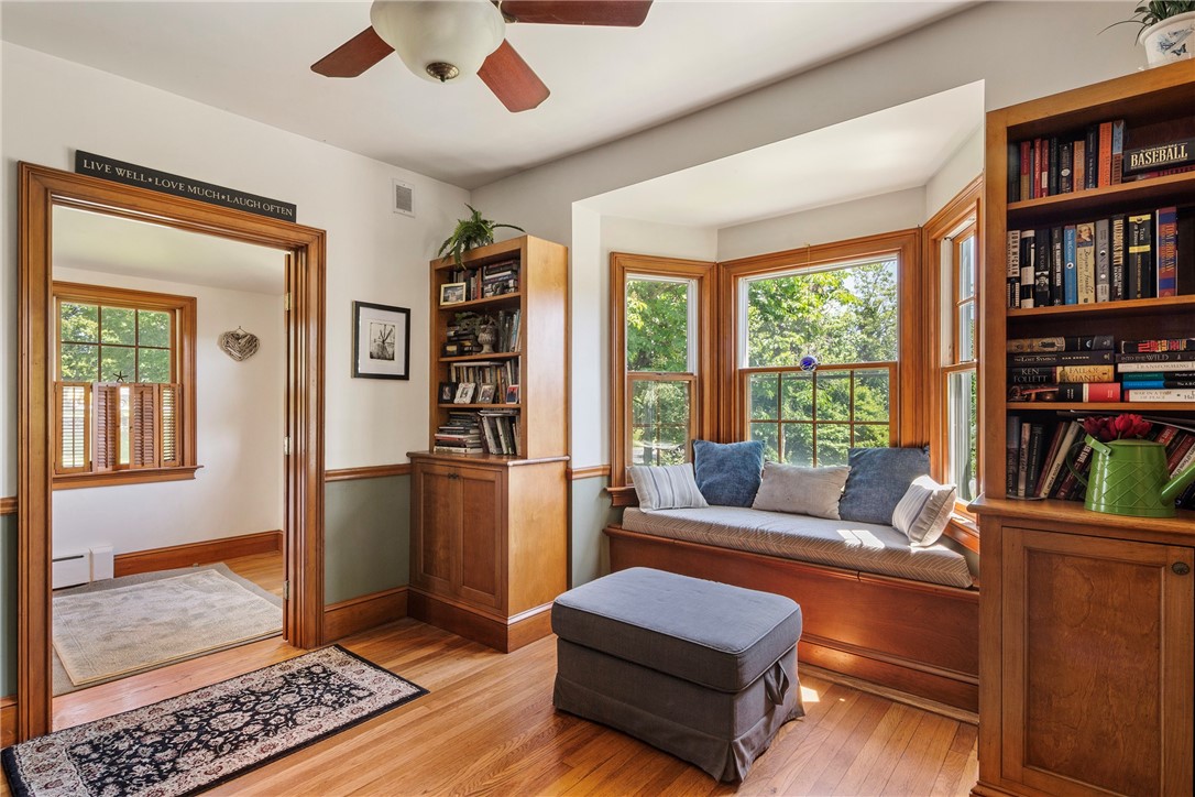 201 Paradise Avenue Middletown, RI 02842 - Photo 30 of 48