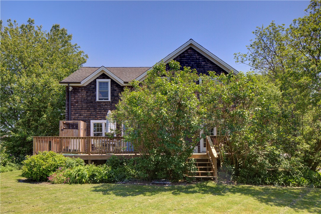 201 Paradise Avenue Middletown, RI 02842 - Photo 8 of 48 Taken from back yard