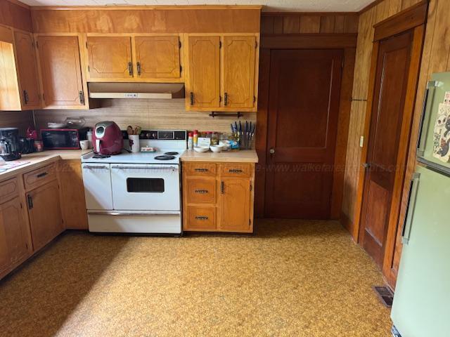 712 Mallard Road Winfield, AL 35594 - Photo 5 of 8 Kitchen