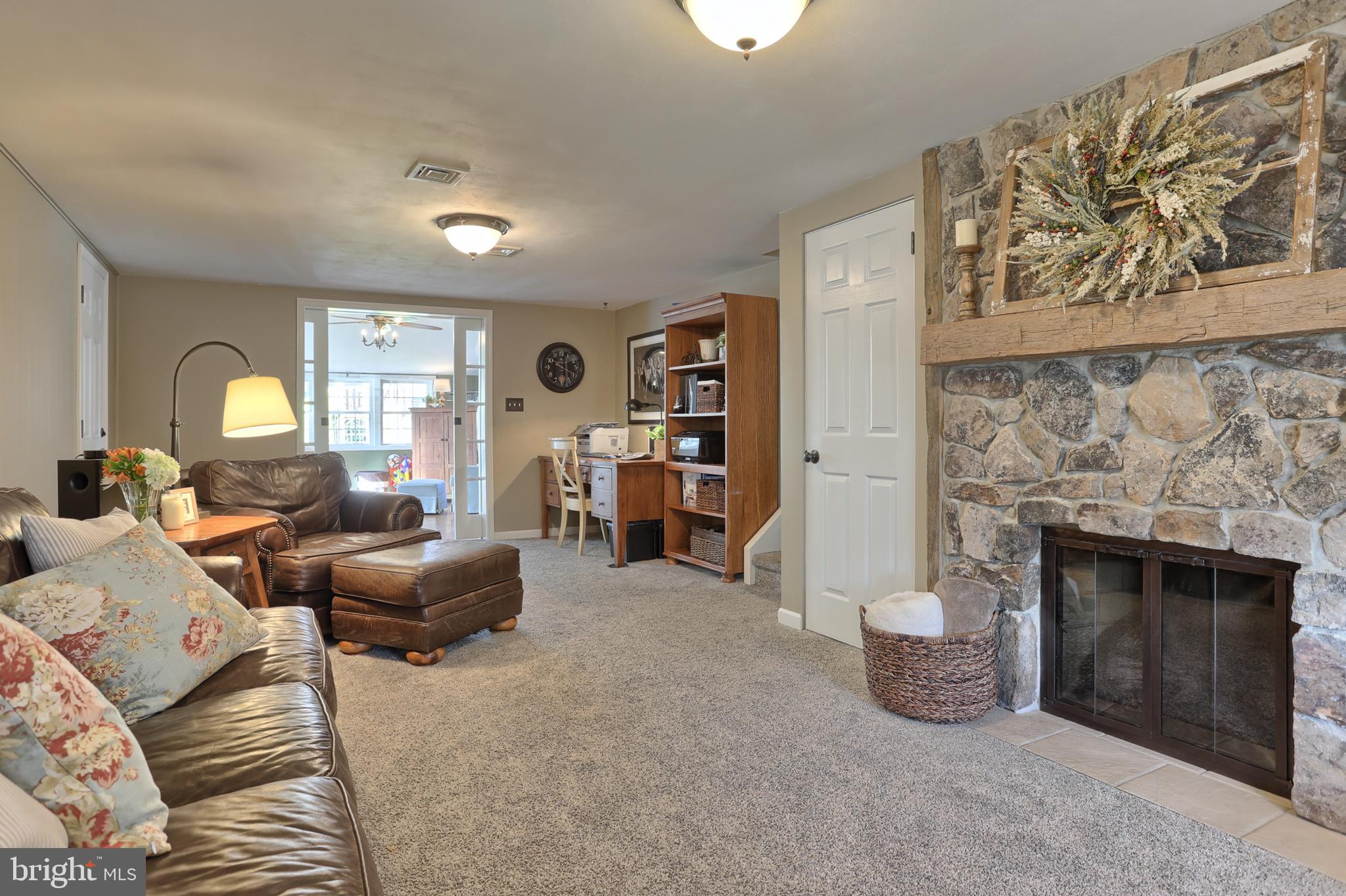 406 North Houcks Road Harrisburg, PA 17109 - Photo 16 of 38 Gallery Image 16