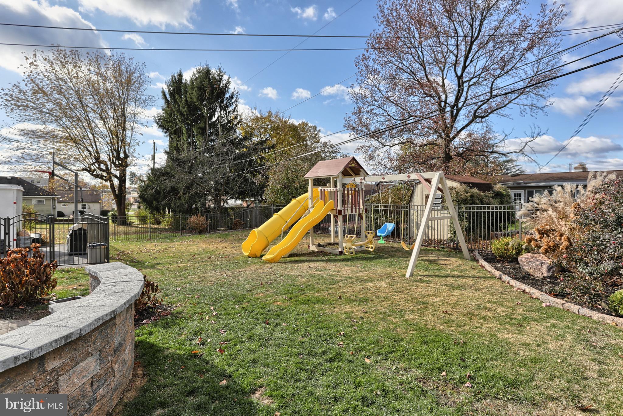 406 North Houcks Road Harrisburg, PA 17109 - Photo 31 of 38 Gallery Image 31