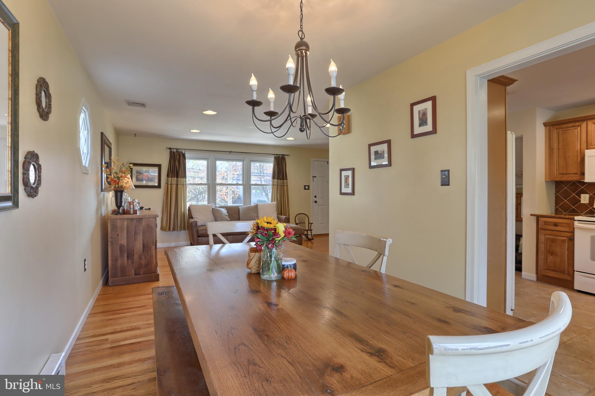 406 North Houcks Road Harrisburg, PA 17109 - Photo 9 of 38 Gallery Image 9