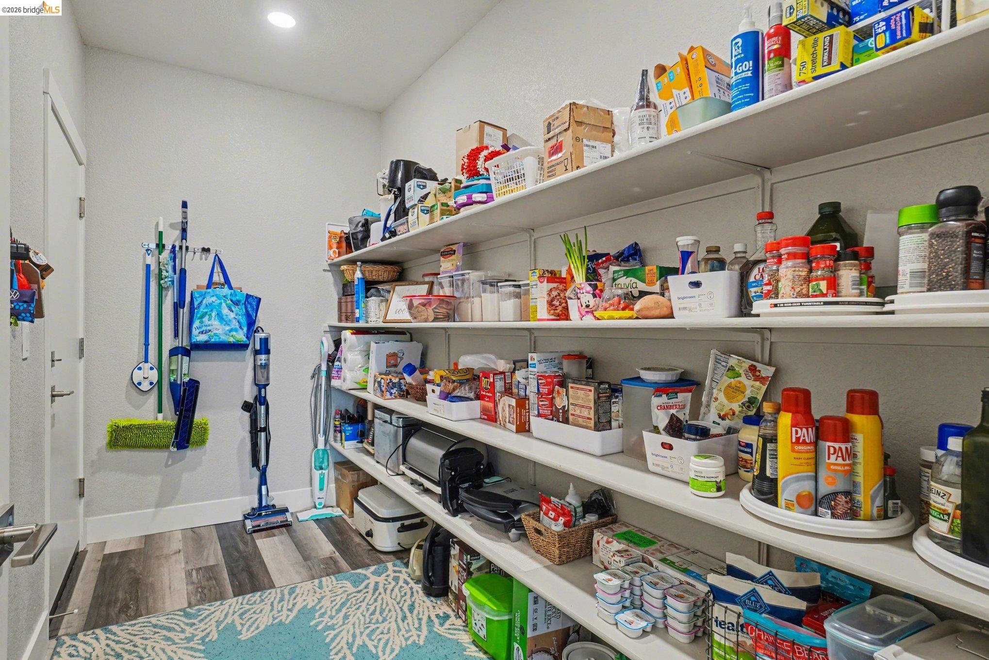 4585 Prairie Path Rio Vista, CA 94571 - Photo 12 of 45 a room with toys and a wooden floor