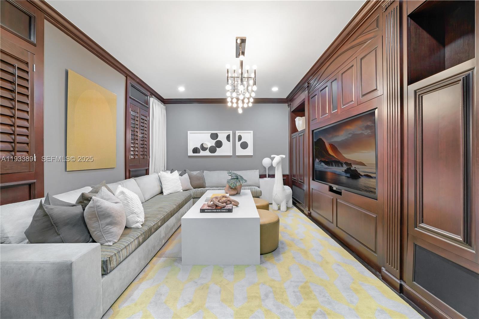 5077 North Bay Road Miami Beach, FL 33140 - Photo 13 of 41