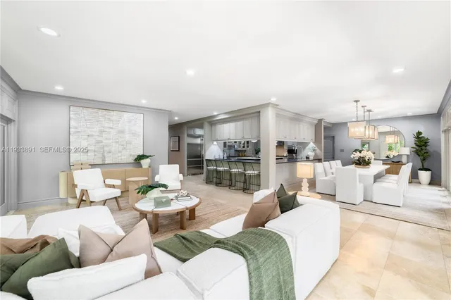 $8,750,000 | 5077 North Bay Road, Miami Beach, FL 33140