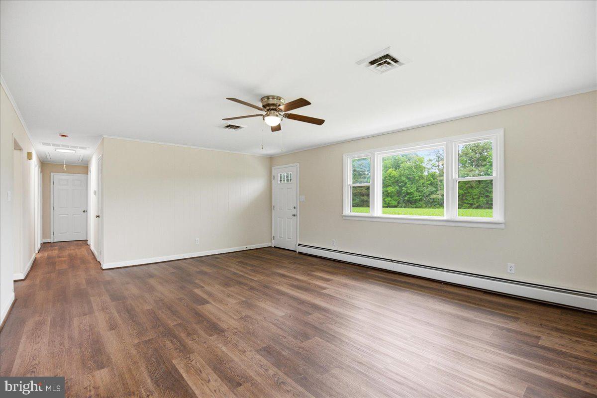 38125 Louis Thomas Road Avenue, MD 20609 - Photo 13 of 73 LIVING ROOM REMODELED 2026 YR
