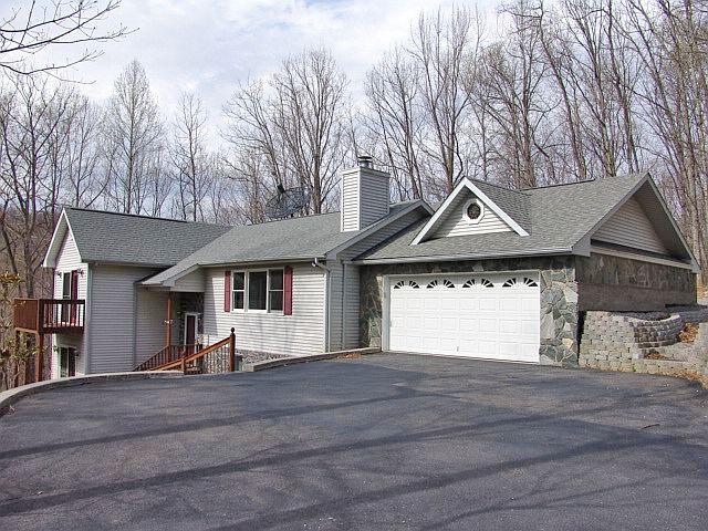 267 Silver Shadow Road Hardy, VA 24101 - Photo 1 of 1 Front