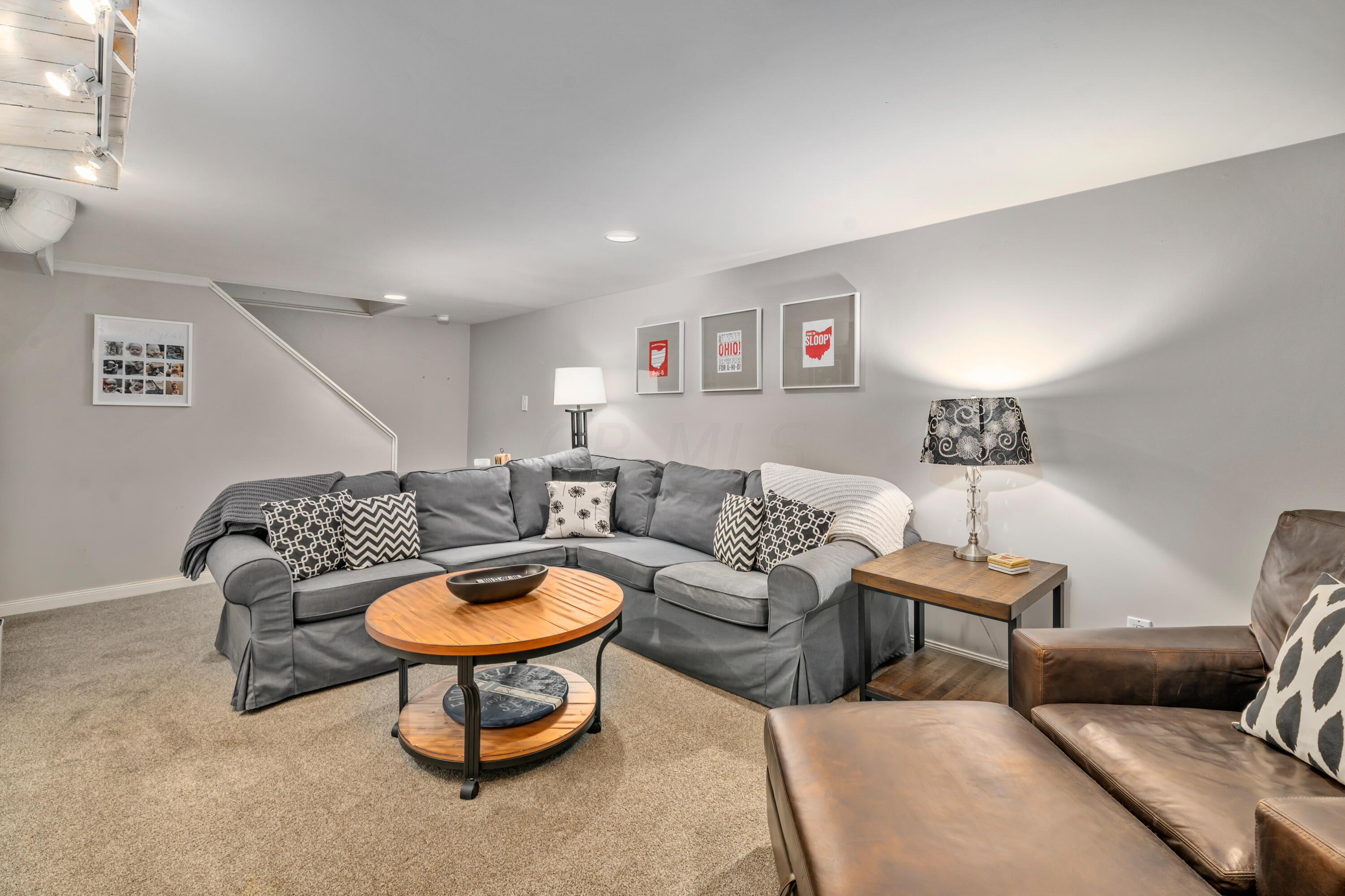 194 Fallis Road Columbus, OH 43214 - Photo 35 of 50 Gallery Image 35