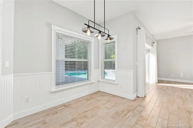 $875,000 | 449 Southeast Southwood Trail, Stuart, FL 34997