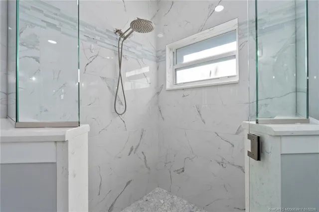 $875,000 | 449 Southeast Southwood Trail, Stuart, FL 34997