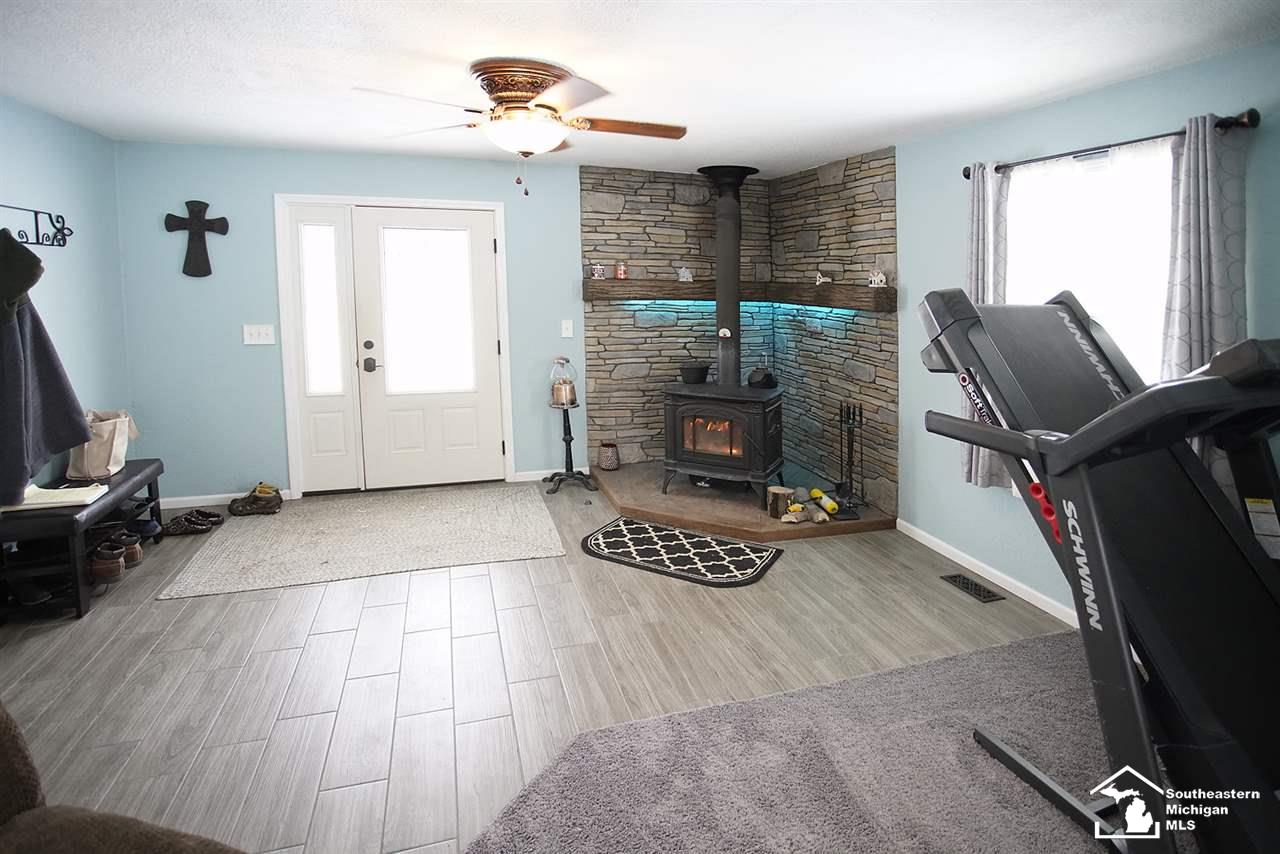 5201 Wells Road Petersburg, MI 49270 - Photo 12 of 32 Gallery Image 12